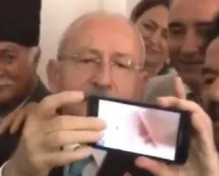 Kılıçdaroğlu’nun selfie çekme mücadelesi