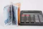 Memur ve memur emeklisine yüzde 20.06 zam tahmini! Maaş hesaplamaları değişti! Kim ne kadar alacak? Polis, öğretmen, doktor...