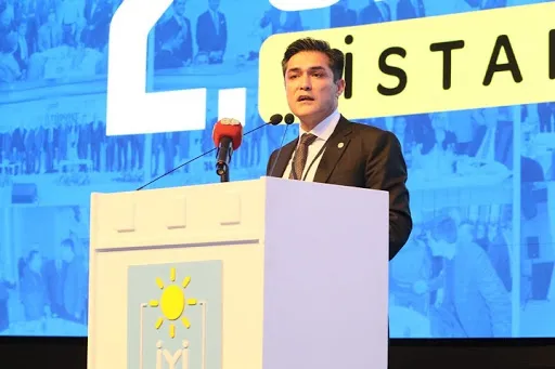 bugra-kavuncu-kimdir-kac-yasinda-nereli-bugra-kavuncuya-saldiri-sebebi-nedir-1629462225113.jpg Buğra Kavuncu kimdir, kaç yaşında, nereli? Buğra Kavuncu’ya saldırı sebebi nedir?-3