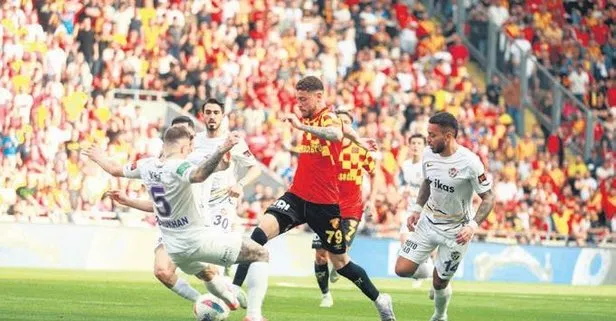 Göztepe ile Eyüpspor 1-1 berabere kaldı!