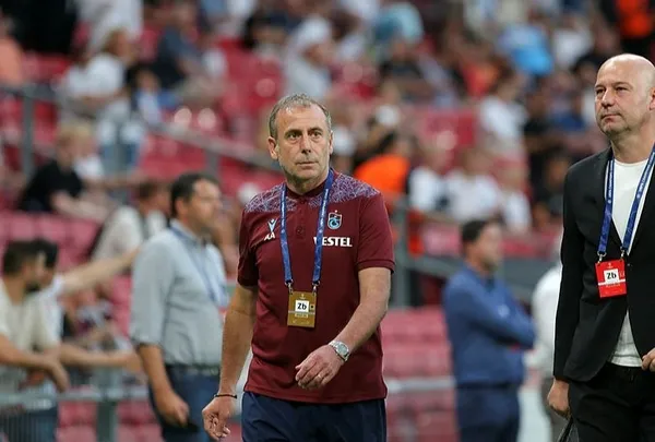 canli-anlatim-kopenhag-trabzonspor-macinin-ikinci-yarisi-basladi-1660680422539.jpg Son dakika: Trabzonspor Danimarka'da mağlup!-5