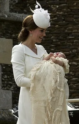 Kraliyet düğününde kim ne giydi?