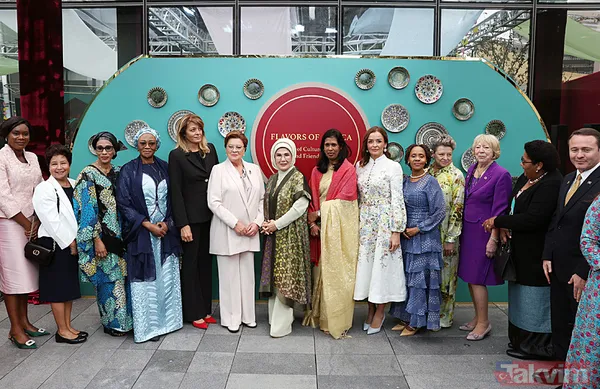 Emine Erdoğan, New York'taki Türkevi'nde Afrika tanıtım programına ev sahipliği yaptı - 23