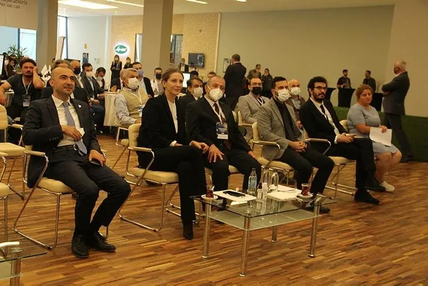 kalyon-pv-ve-bilisim-vadisi-arasinda-isbirligi-enerji-yerli-gunes-panelleri-ile-uretecek-1632856835723.jpeg Kalyon PV ve Bilişim Vadisi arasında işbirliği! Enerji yerli güneş panelleri ile üretecek-3