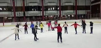 chpli-ankara-buyuksehir-belediyesi-yonetimindeki-turkiyenin-ilk-olimpik-buz-sporlari-tesisi-9-aydir-kapali-1628585785853.jpg CHP'li Ankara Büyükşehir Belediyesi yönetimindeki Türkiye'nin ilk olimpik buz sporları tesisi 9 aydır kapalı-7