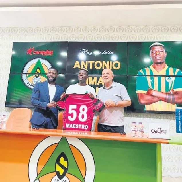 Maestro Alanya’ya resmi imza attı