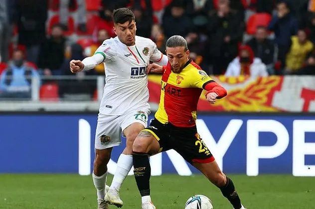 Göztepe evinde Alanyaspor'a 2-0 mağlup oldu | MAÇ SONUCU