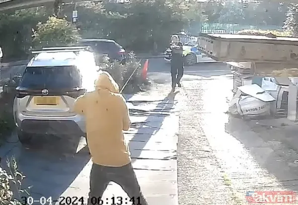 Londra’da kılıçlı saldırgan terörü: 14 yaşındaki çocuğu öldürdü yardıma gelenin boğazını kesmişti! Görgü tanıkları konuştu: Şoke eden detay ortaya çıktı - 3