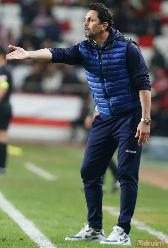 Takımlara Dışarıdan Baktığınız Zaman Başka Bir Fotoğraf İçine Girdiğinizde Başka Bir Fotoğrafla Karşılaşabiliyorsunuz. Ama Önemli Olan Hiçbir Zaman Pes...