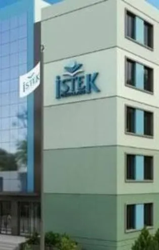 İstek Vakfı'nın açıklamasına avukat Betül Altınsoy'dan isyan: Aklımızla dalga geçiyorlar!