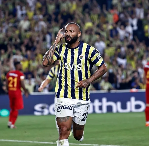 canli-anlatim-fenerbahce-kayserispor-mucadelesi-basladi-1662233739606.jpg