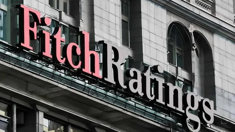 fitch-ratings-turkiye-1718651824998.jpeg Fitch Ratings flaş Türkiye raporu! Büyüme beklentisi 2,8'den yüzde 3,5'e yükseldi-2