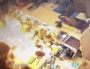 Cep telefonu bataryası bomba gibi patladı!
