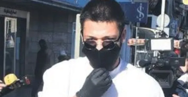 Kubilay Aka virüse karşı maskeyle önlem aldı