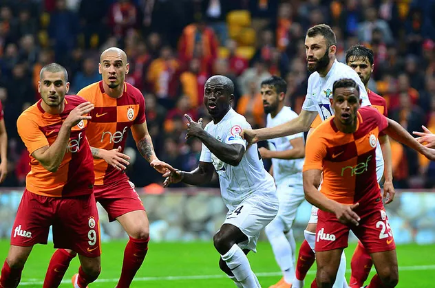 Galatasaray'ın Akhisar maçı kadrosu belli oldu