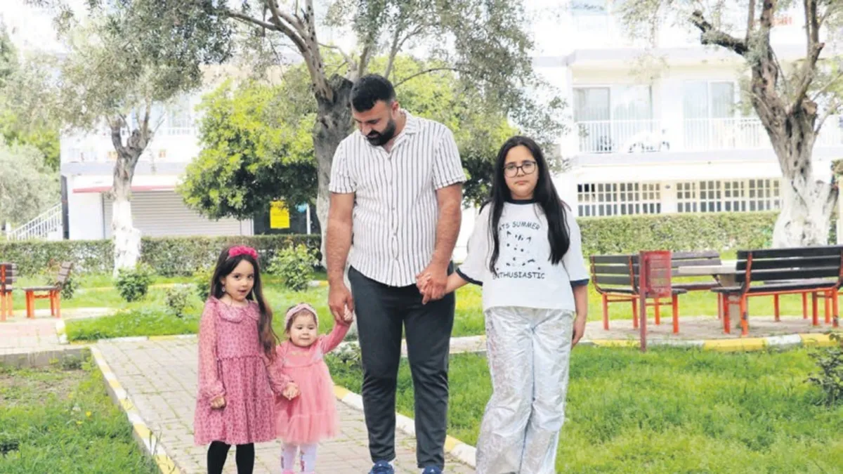 İzmir'de 2.5 yaşındaki SMA hastası Mihra tedavinin ardından yürümeye başladı!