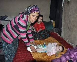 Bebeğime süt yerine çay içiriyorum