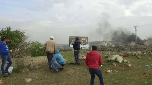 Terör devleti İsrail askerleri gazeteci vurdu