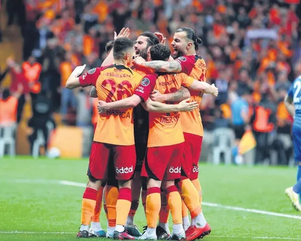 fbahcenin-yildizi-arda-guleri-isteyen-takimlar-arasina-newcastle-united-da-katildi-1681504411544.jpeg F.Bahçe'nin yıldızı Arda Güler'i isteyen takımlar arasına Newcastle United da katıldı!-3