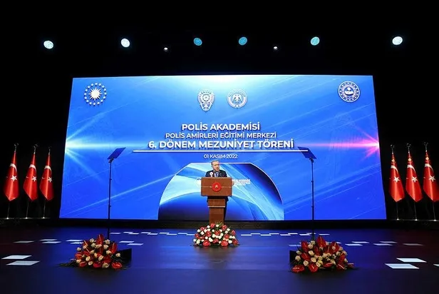 baskan-erdogan-polis-akademisi-polis-amirleri-egitimi-merkezi-6-donem-mezuniyet-toreninde-aciklamalarda-bulund-1667323356566.jpeg