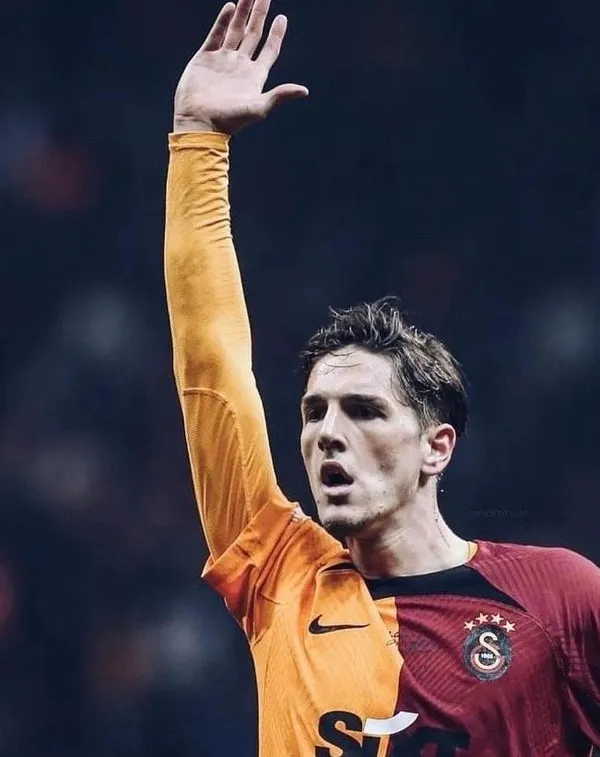 nicolo-zaniolo-3-yil-futboldan-men-edilme-riskiyle-karsi-karsiya-1697236980537.jpeg