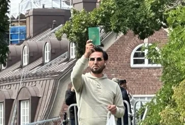 İflah olmazsınız! Danimarka’da Kur’an-ı Kerim’e yönelik saldırılar durmak bilmiyor: Cami önünde ateşe verdiler