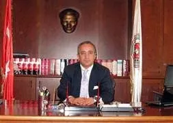 Devlet görevlileri görevlerinin dışına çıktı