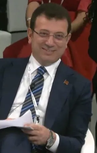 İngilizce biliyorum pozları kesip rezil olan Ekrem İmamoğlu'na tavsiye: Evde azıcık prova şart!