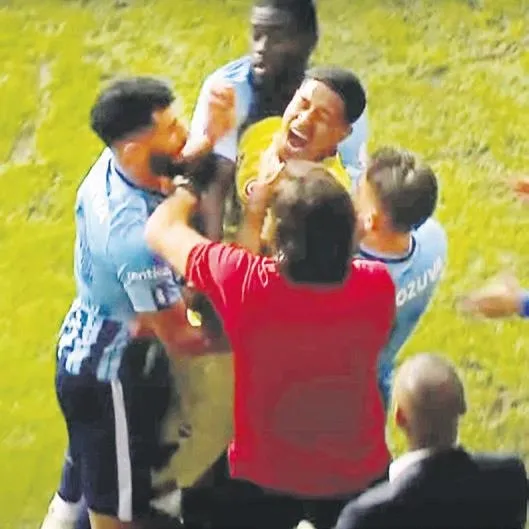 Fenerbahçe Teknik Direktörü İsmail Kartal milli ara öncesinde yönetime rapor sundu-2