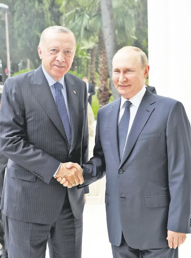 tek-umut-turkiye-baskan-erdogan-bir-kez-daha-tahil-krizini-cozmek-icin-adim-atti-1667346289011.jpeg Tek umut Türkiye! Başkan Erdoğan, bir kez daha tahıl krizini çözmek için adım attı-2