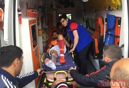 Çaykur Rizespor - Galatasaray maçında Emre Akbaba’nın ayağı kırıldı