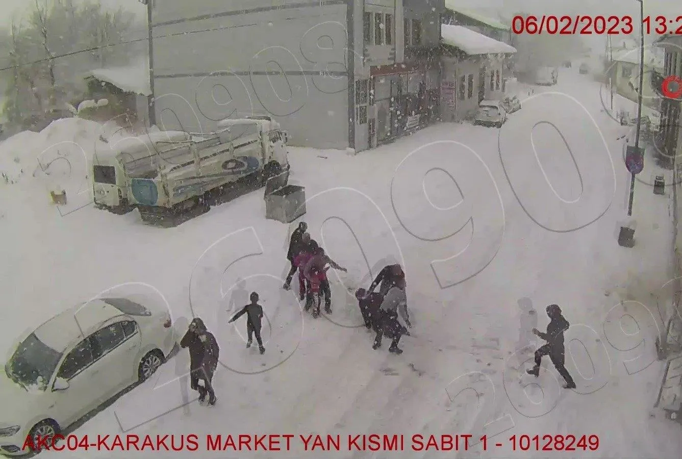 Yıkım böyle geldi! Afetten yeni görüntüler