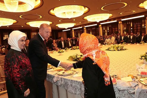 Başkan Erdoğan: Bu topraklardan darbe çıkmaz-3