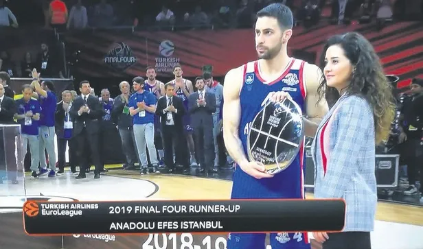 Anadolu Efes Euroleague ikincisi oldu-2