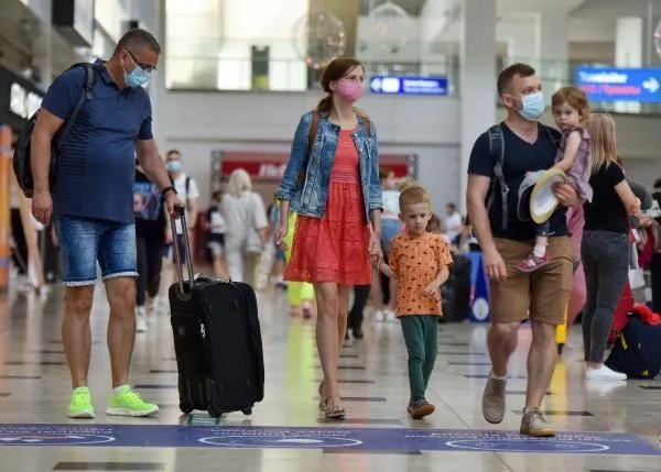 Antalya 2021'de 9 milyon 81 bin turist ağırladı: Yüzde 41'i Rusya'dan!-6