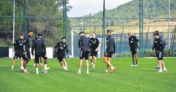 İzin sona erdi Başakşehir mesaisi bugün başlıyor