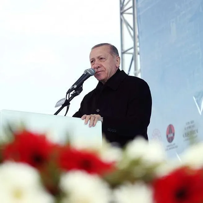Başkan Erdoğan açıkladı: Pazartesi günü yeni müjde geliyor! Erzurumda Karadeniz gazı mesajı...