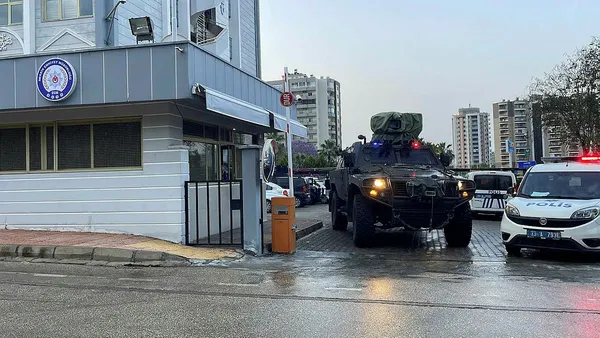 Mersin merkezli 5 ilde PKK operasyonu: 28 gözaltı kararı-3