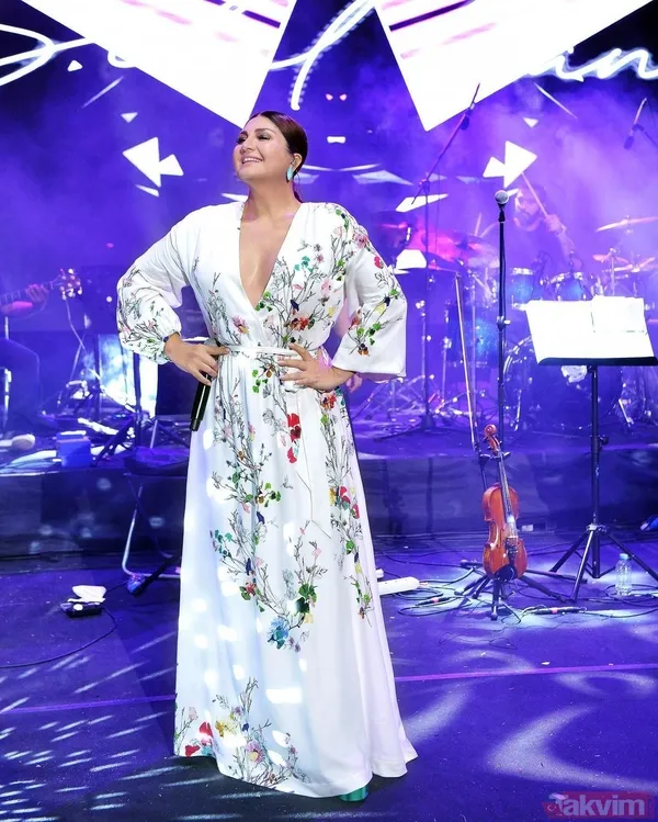 Melisa Ural paylaştı! Sibel Can'ın 1200 m² 3 katlı lüks villasın yok yok: 9 oda, 7 banyo, kuaför salonu, müzik kayıt stüdyosu... - 5