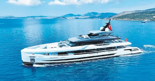 Bodrum'da lüks tekne fuarı! 28 milyon 500 bin dolarlık lüks yat göz kamaştırdı