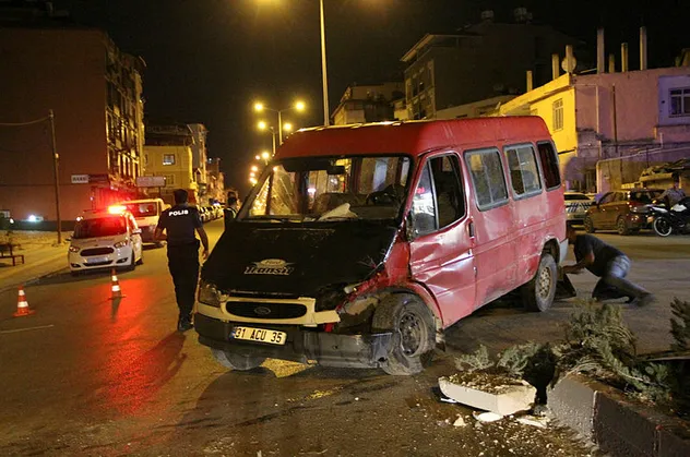 Hatay'da feci kaza: 7 yaralı
