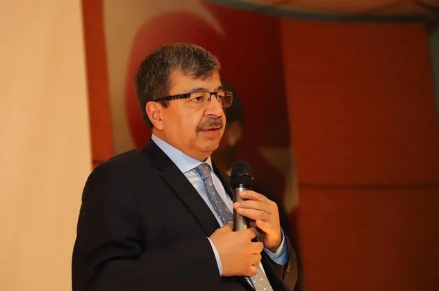 Zor soruya Hayati İnanç'tan muhteşem cevap