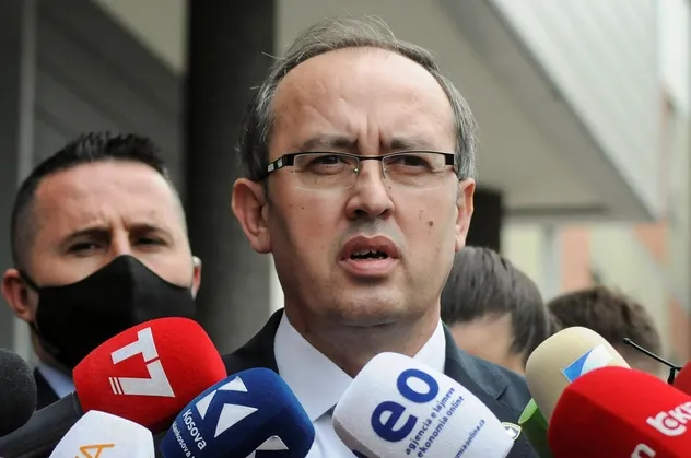 Kosova’da hükümet OHAL’den vazgeçti