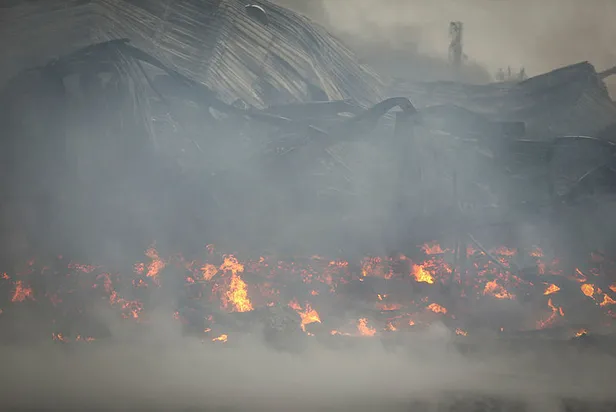 Bursa'da soğuk hava deposunda yangın! 10 milyon liralık zarar meydana geldi!-2