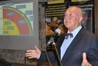 Ünlü profesör eşine dava açtı