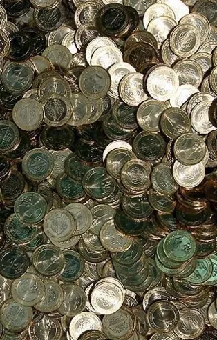 Bozuk paradan öyle bir şey yaptı ki!