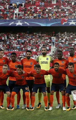 Başakşehir turu Sevilla'ya kaptırdı