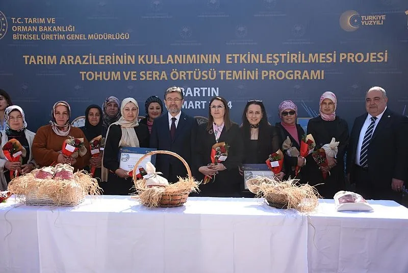 Başkan Erdoğan, Bakan Yumaklı'nın Bartın'da katıldığı seçim irtibat bürosu açılışına telefonla bağlandı: 31 Mart'ta AK Partimiz zaferle çıkacak-5