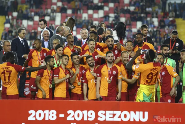 Lider Galatasaray Ve En Yakın Rakibi Başakşehir'in Puan Durumları Arasındaki Eşitlik Devam Ediyor.
