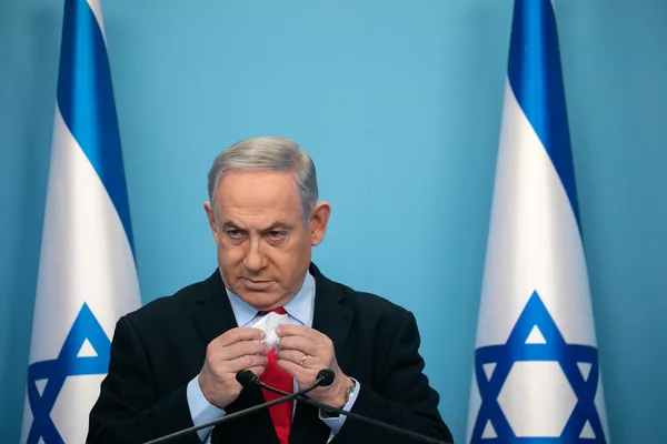 netanyahuya-koronavirus-testi-israil-basbakani-netanyahu-koronavirus-mu-1584342892943.jpg